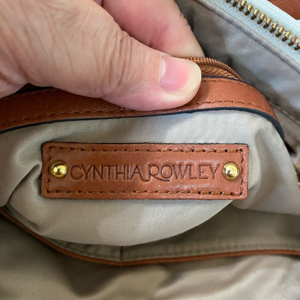 Cynthia Rowley Womens Shoulder Bag, Leather Zip Pockets Off White/Brown, X LRG - Picture 11 of 16